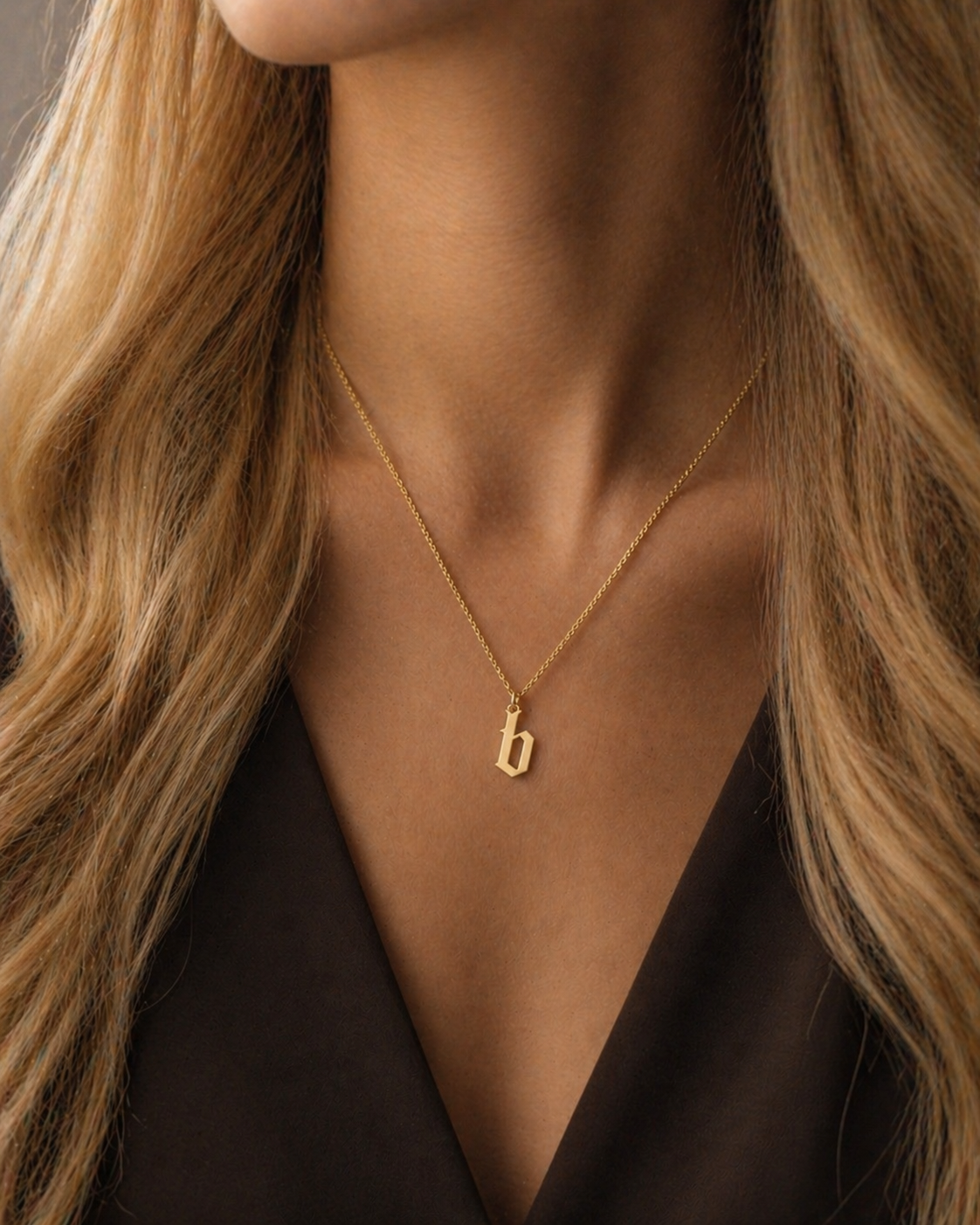 Stay close Necklace