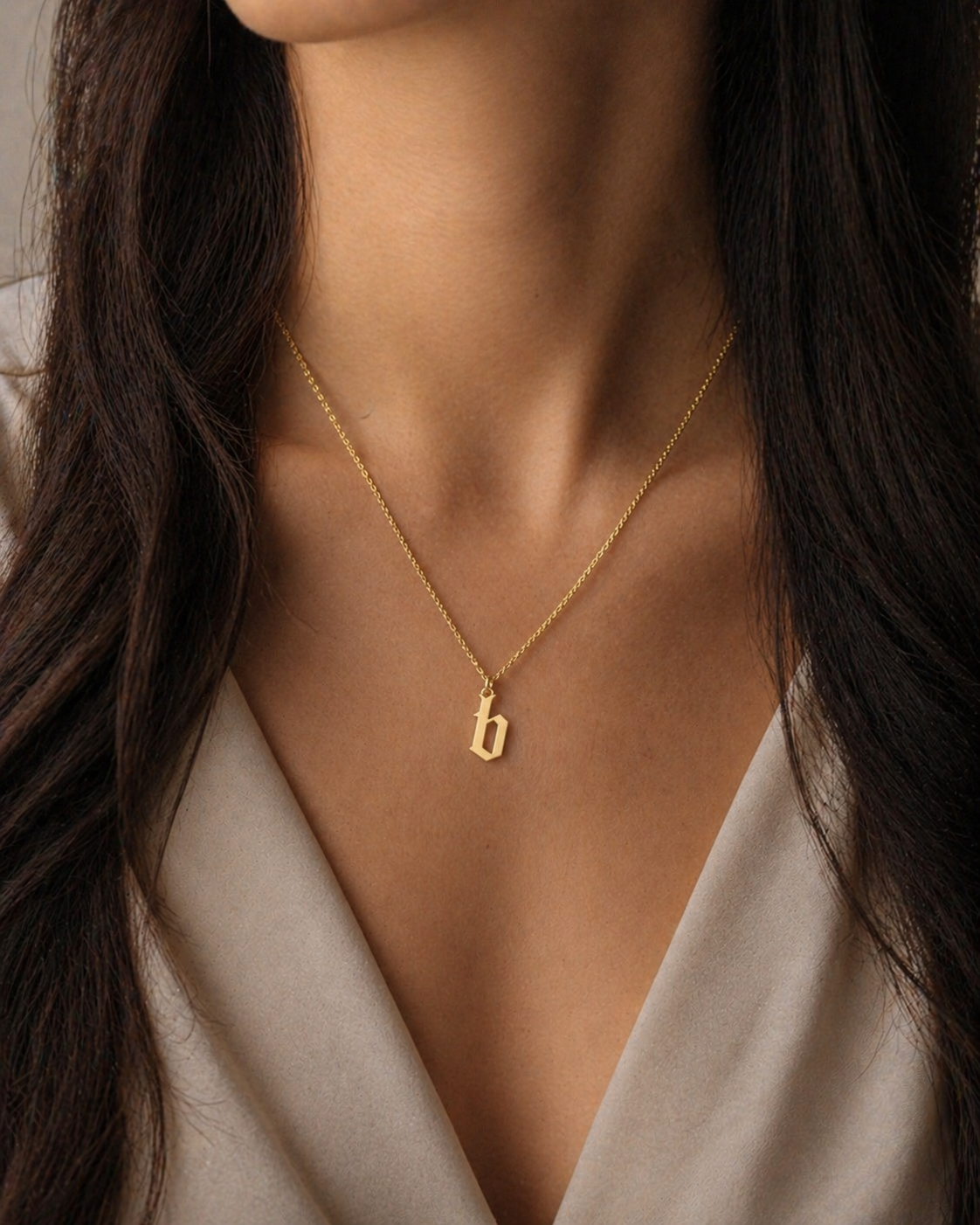 Stay close Necklace
